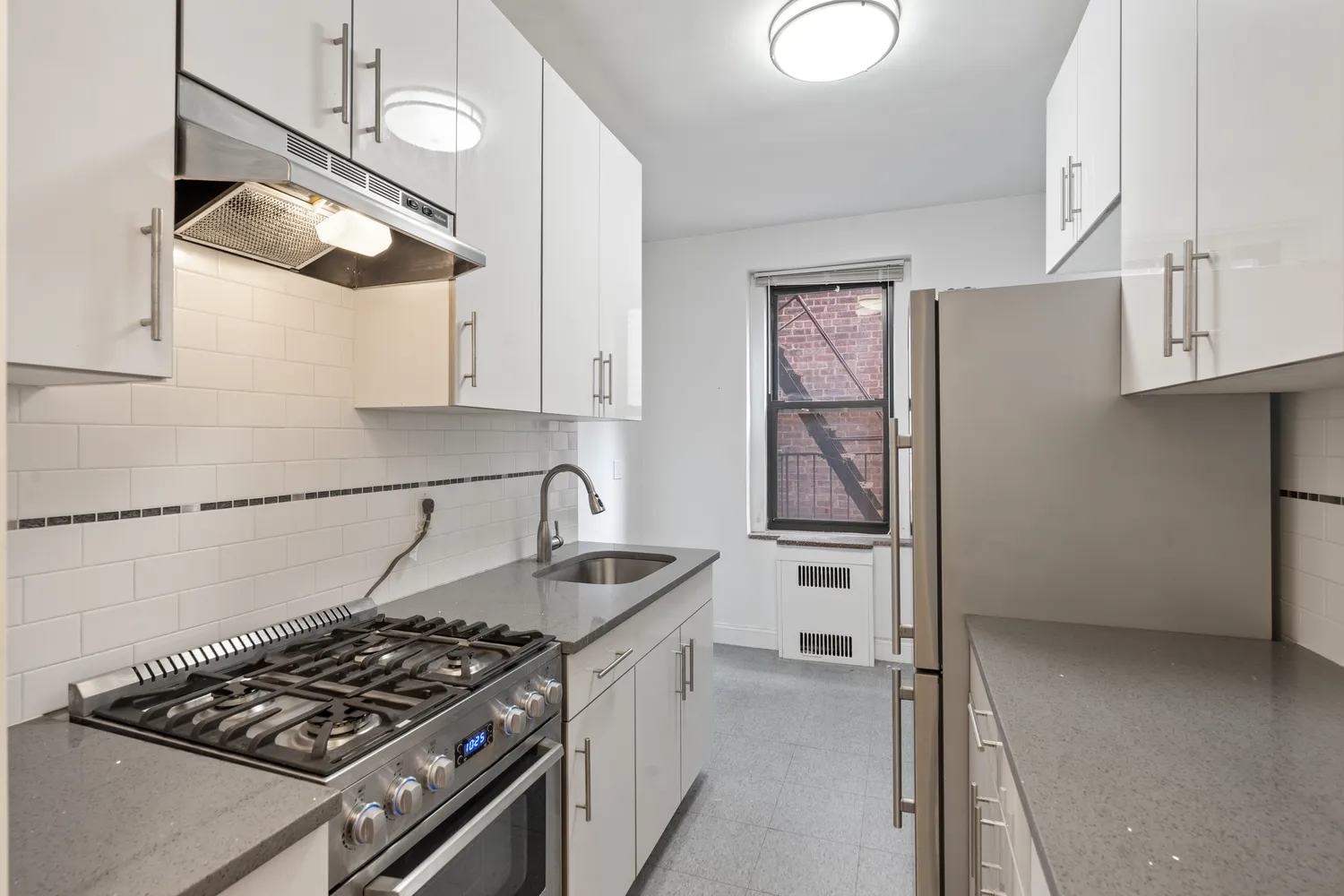 41-09 41st Street, Unit 5C Queens, NY 11104 - Photo 12 of 13