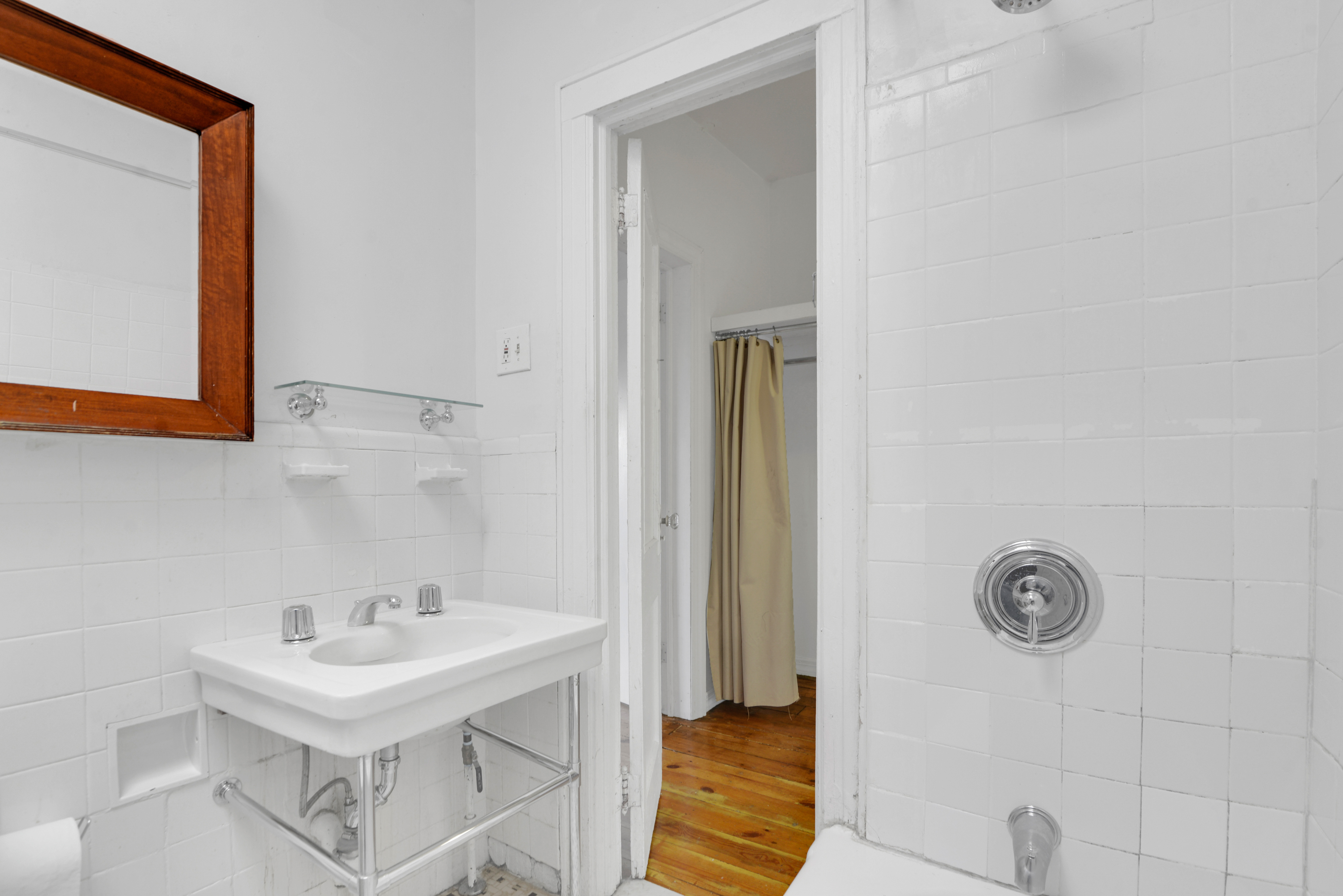 Willoughby Avenue Brooklyn, NY 11206 - Photo 17 of 23