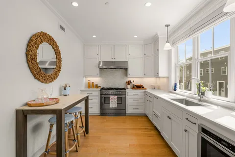 $905,000 | 38 P Street, Unit 1, South Boston, MA 02127