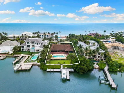 $14,900,000 | 3695 Gordon Drive, Naples, FL 34102