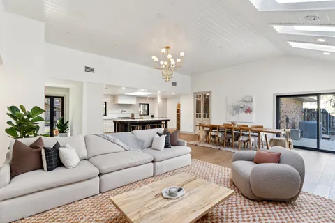 $995,000 | 2508 Comburg Castle Way, Austin, TX 78748