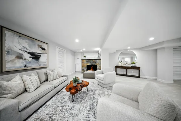 $1,199,000 | Park Road, Alexandria, VA 22312