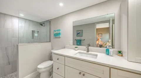 $649,900 | 4380 Exeter Drive, Unit H103, Longboat Key, FL 34228