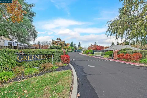 $938,000 | 182 Lawnview Circle, Danville, CA 94526