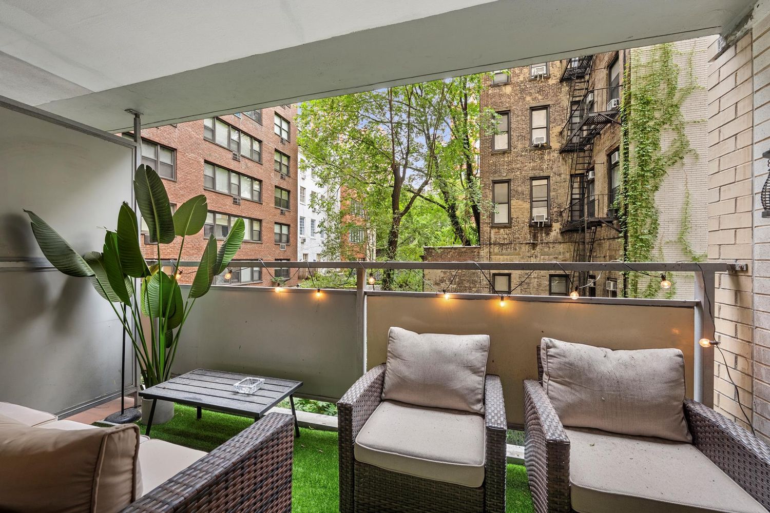 142 East 16th Street, Unit 3H Manhattan, NY 10003 - Photo 4 of 7