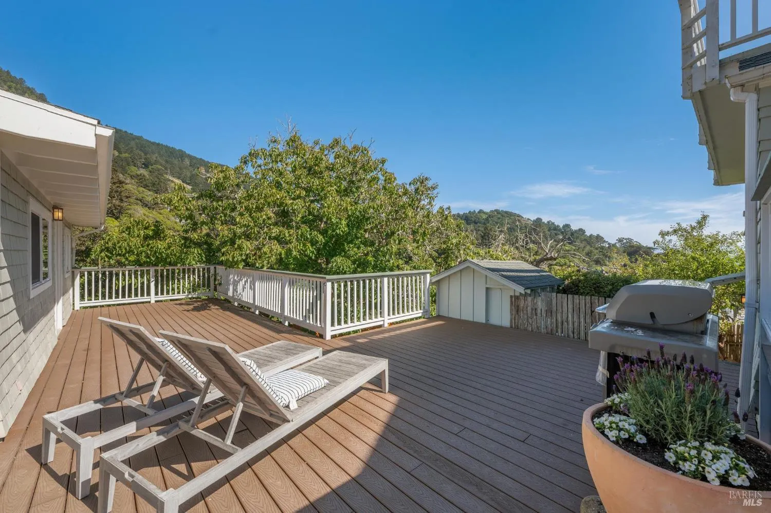 $3,680,000 | 40 Laurel Avenue, Stinson Beach, CA 94970