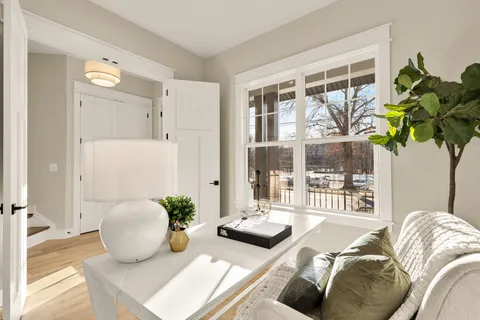 Contact Agent | Longview Drive, Alexandria, VA 22314