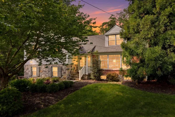 $1,650,000 | 209 Hardwicke Lane, Villanova, PA 19085