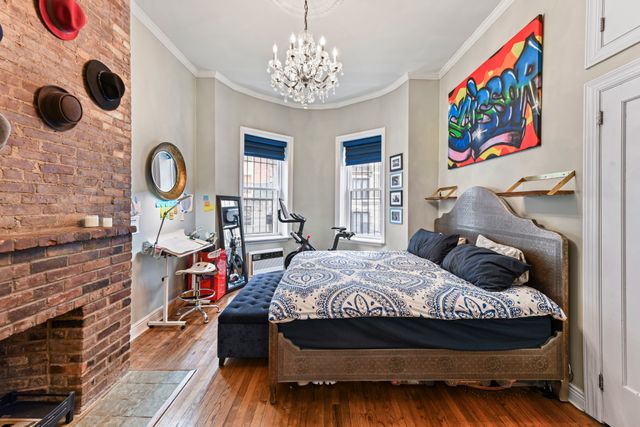 $1,380,000 | 307 West 82nd Street, Unit 1AB | Upper West Side