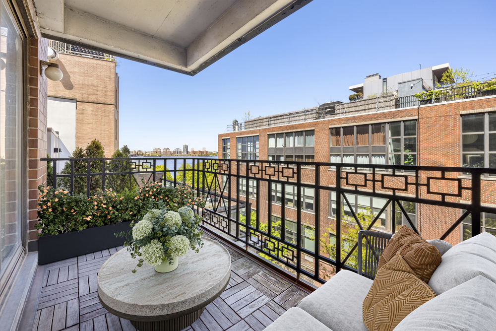 366 West 11th Street, Unit 6EF Manhattan, NY 10014 - Photo 5 of 26