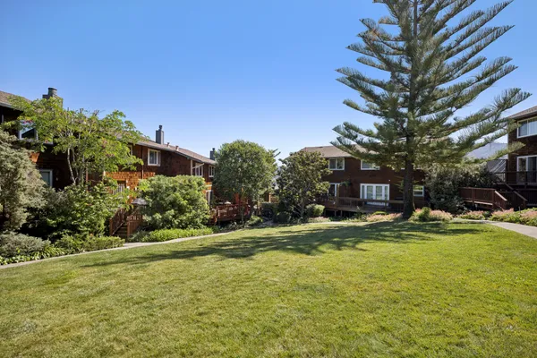 $948,000 | 5 Lower Via Casitas, Greenbrae, CA 94904