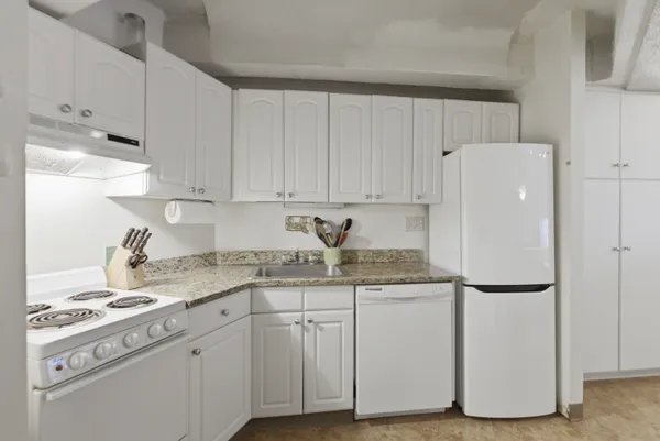$3,100 | 12 Stoneholm Street, Unit 425, Boston, MA 02115