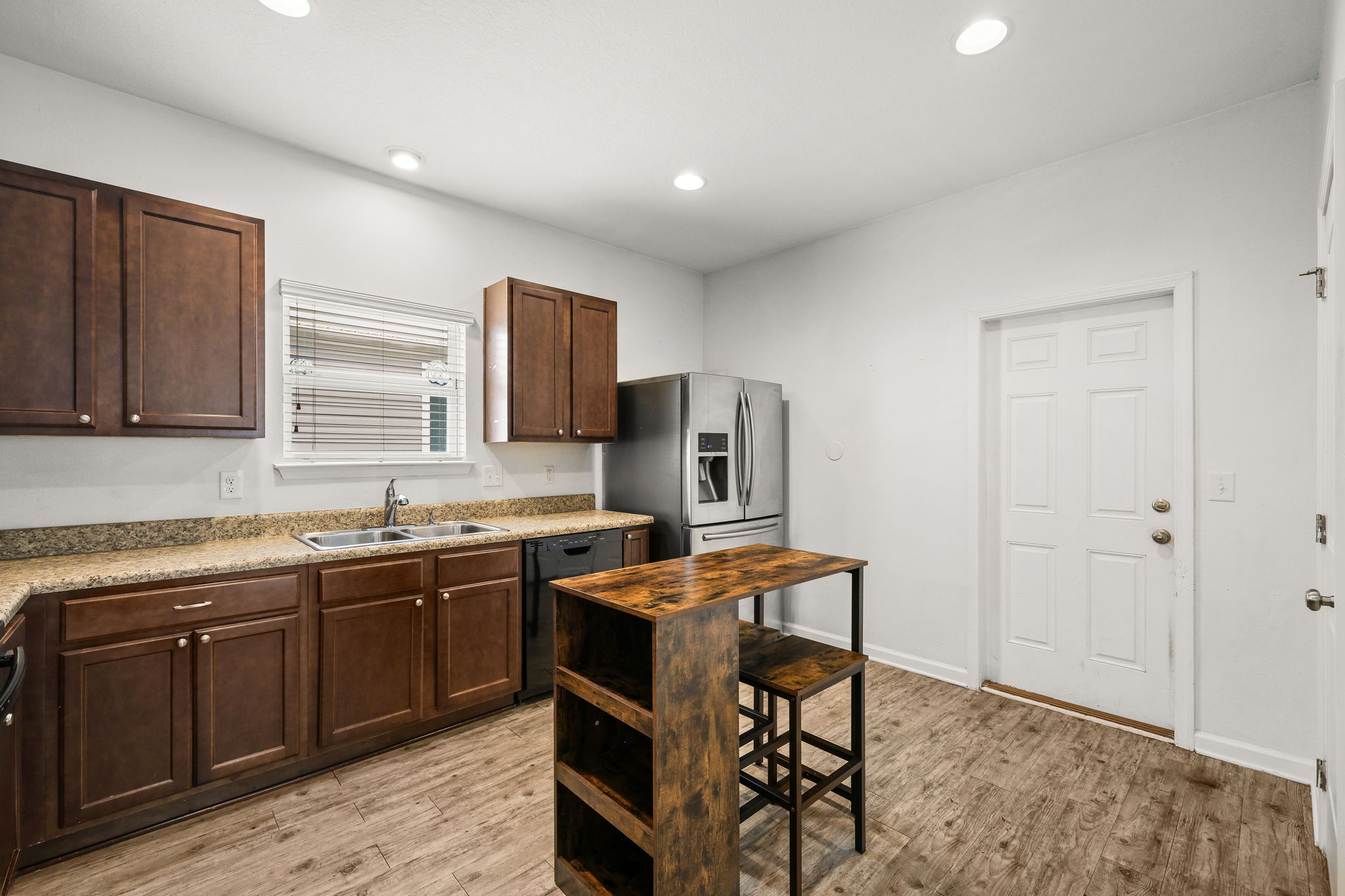 253 Nelly Street Freeport, FL 32439 - Photo 10 of 47