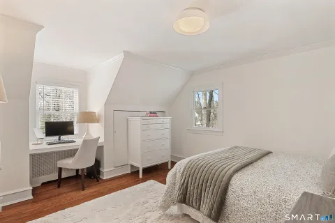 $2,995,000 | 9 Point O Woods Road South, Darien, CT 06820