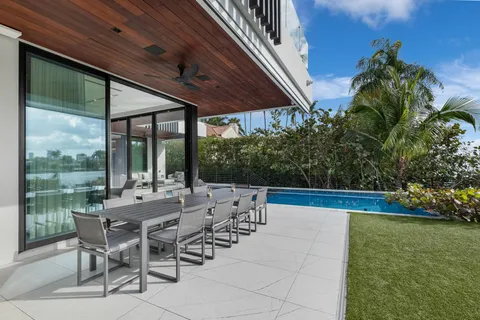 $23,995,000 | 226 West Rivo Alto Drive, Miami Beach, FL 33139