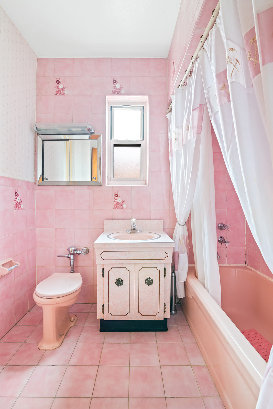 53-77 62nd Street Queens, NY 11378 - Photo 8 of 9