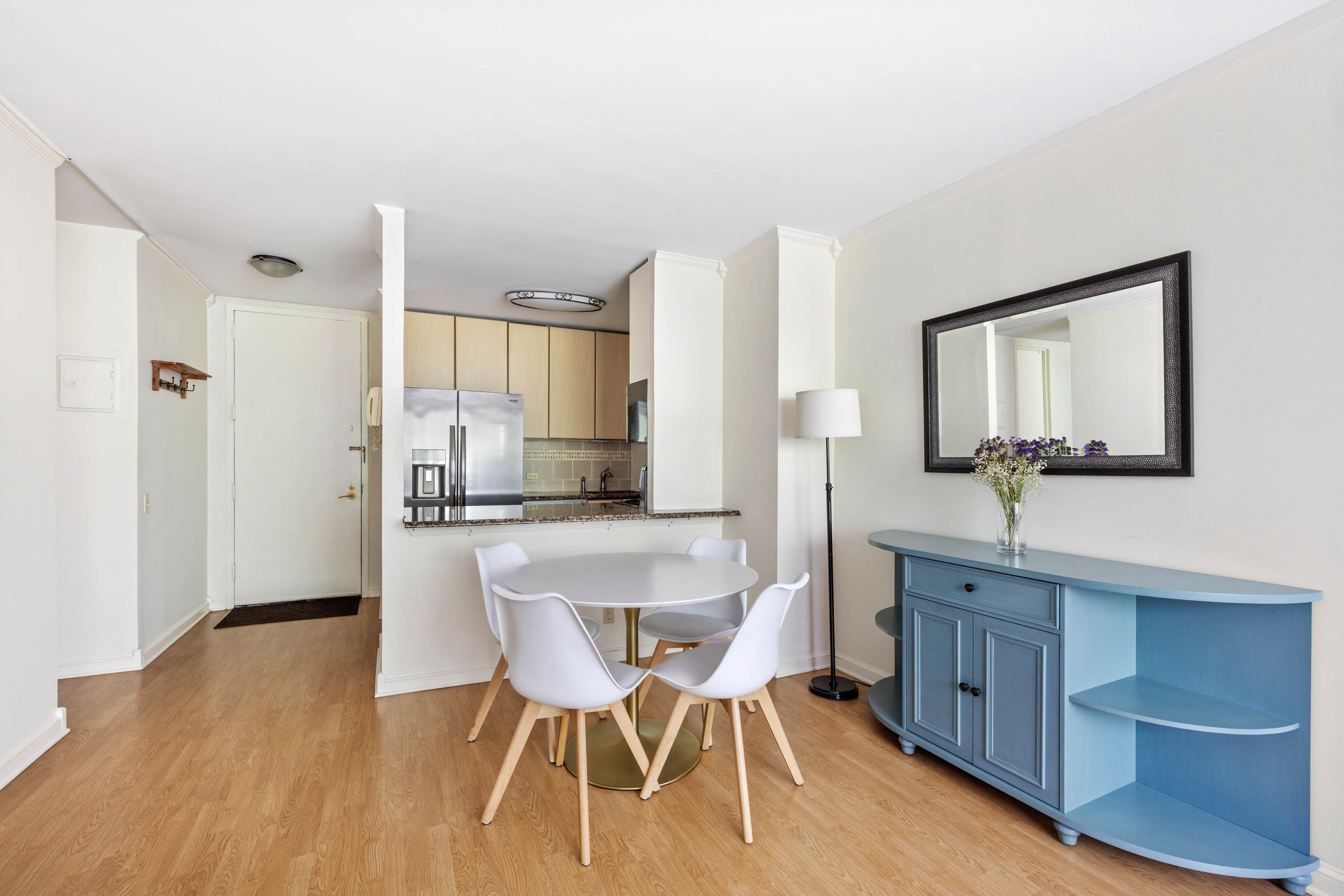 21 South End Avenue, Unit 435 Manhattan, NY 10280 - Photo 2 of 16