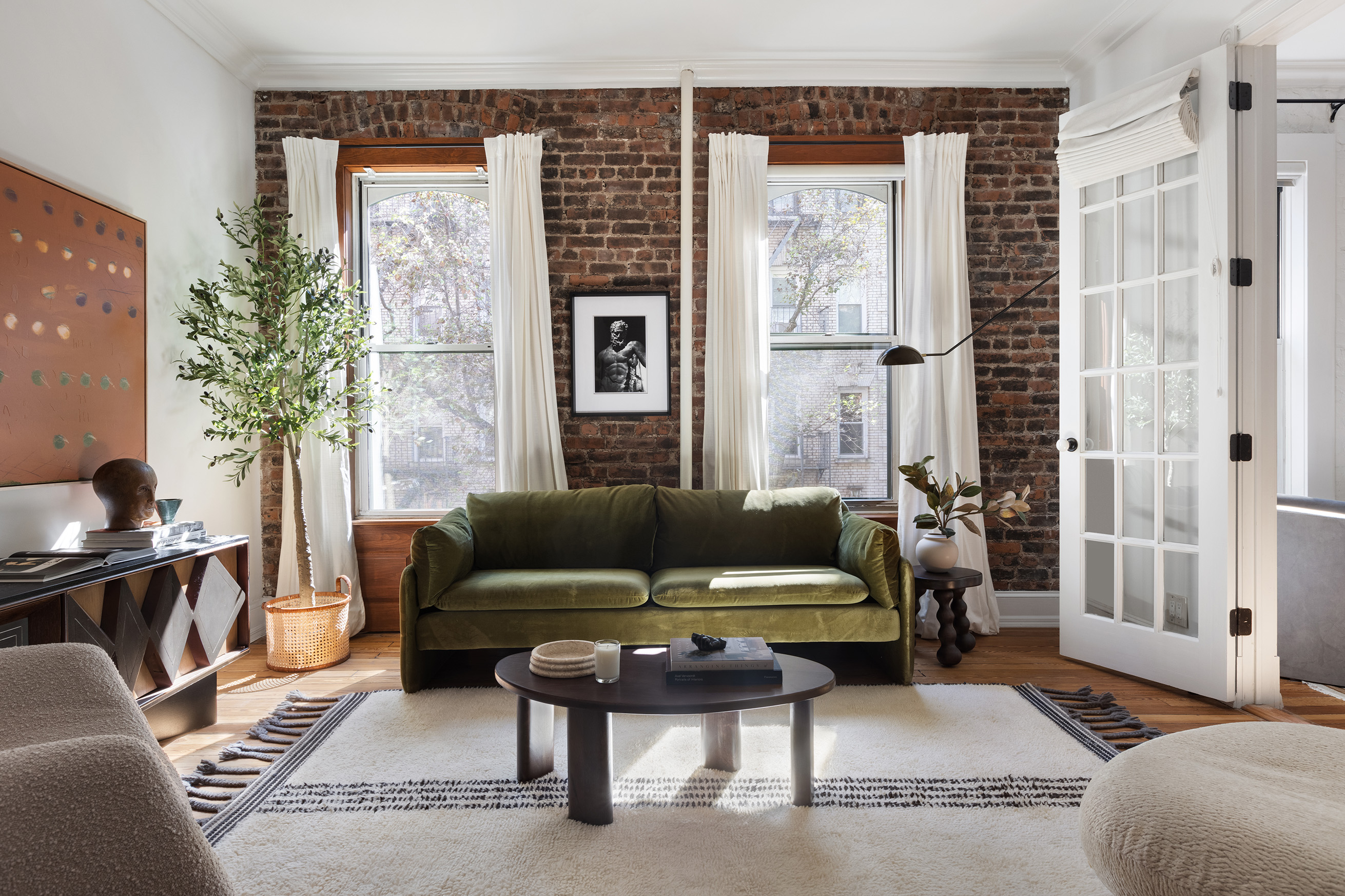 211 West 10th Street, Unit 3D Manhattan, NY 10014 - Photo 1 of 10