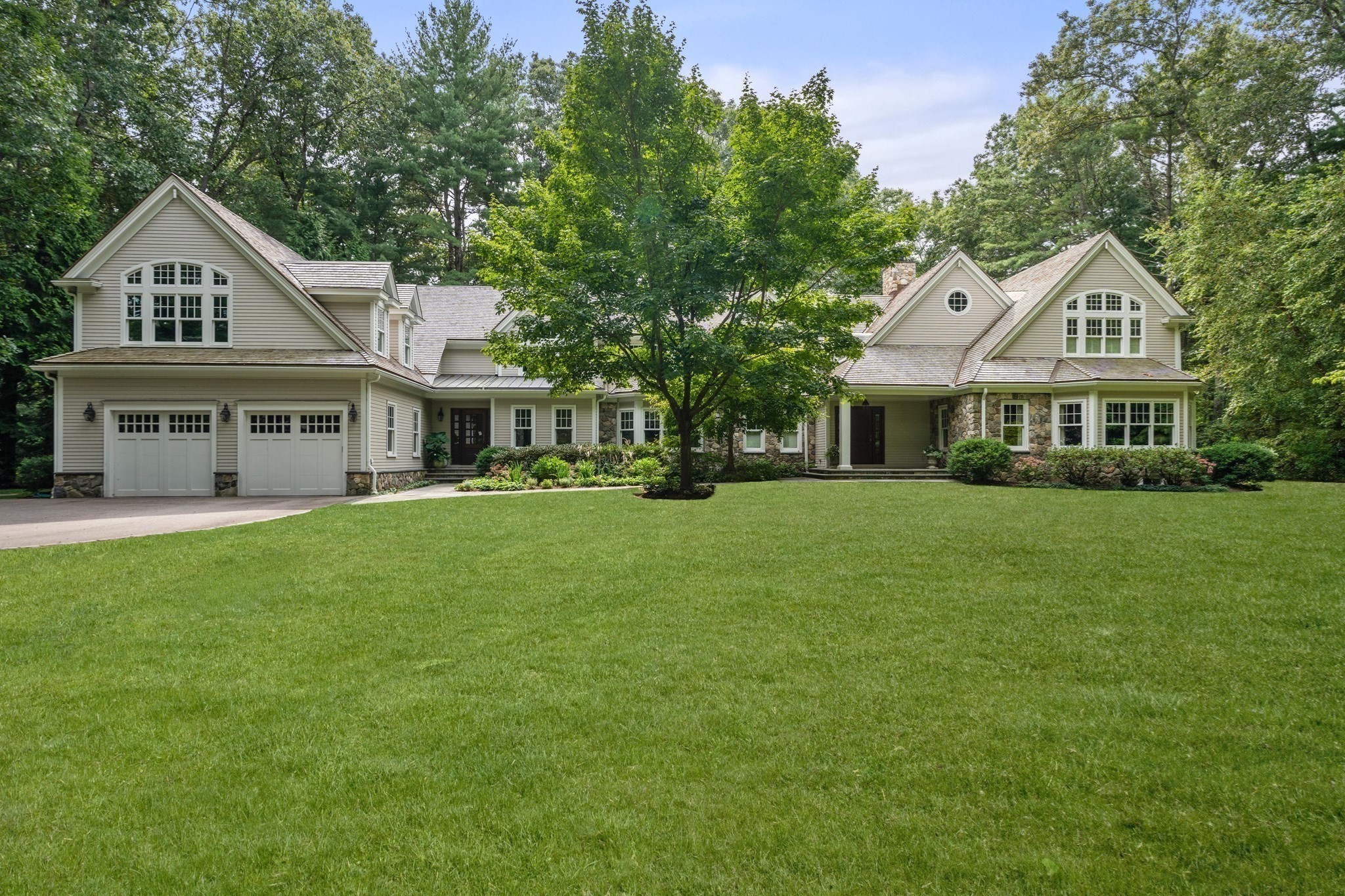 182 Winding River Road Wellesley, MA 02482 - Photo 1 of 26 Gallery Image 1