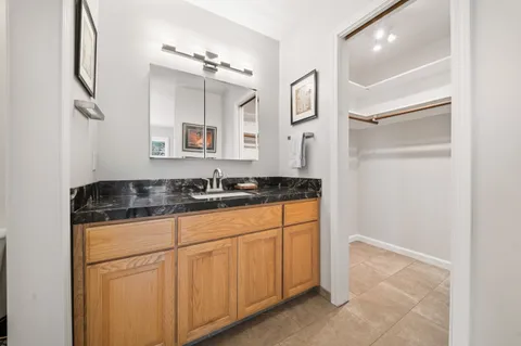 Contact Agent | 960 Shorepoint Court, Unit 116, Alameda, CA 94501