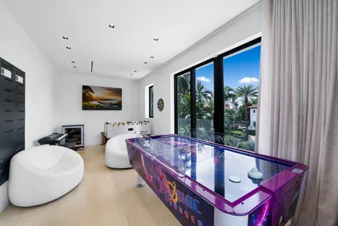 $13,995,000 | 199 Caoba Court, Miami, FL 33143
