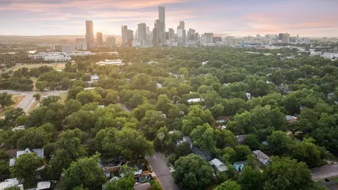 $642,000 | 2008 Riverview Street, Unit B, Austin, TX 78702