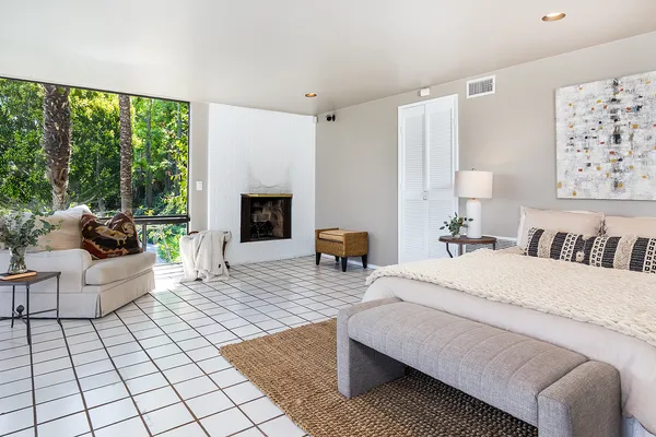 $2,695,000 | 1018 Glen Oaks Boulevard, Pasadena, CA 91105
