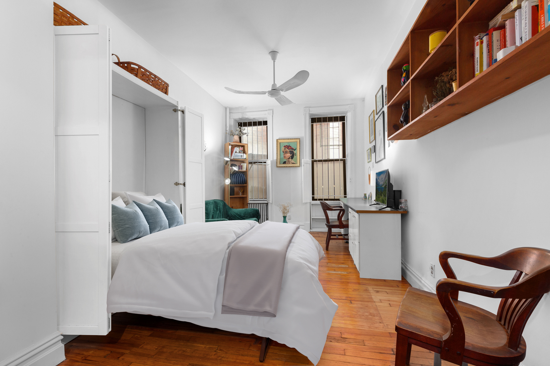 25 Leroy Street, Unit 4 Manhattan, NY 10014 - Photo 3 of 9