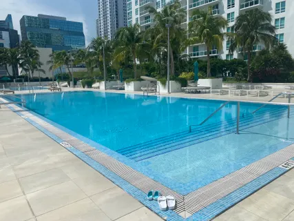 $718,000 | 950 Brickell Bay Drive, Unit 2206, Miami, FL 33131