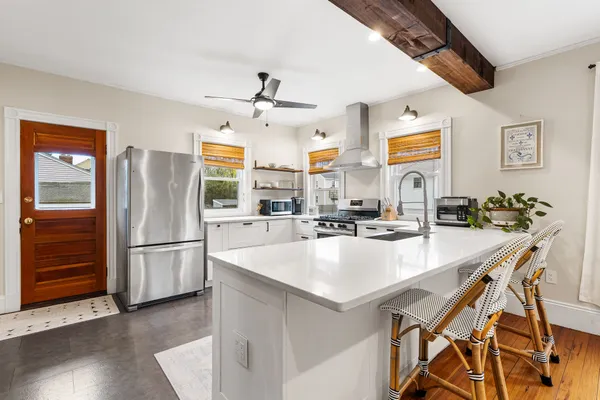 $615,000 | 11 Draper Road, Framingham, MA 01702
