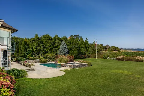 $11,895,000 | 7 Sandpiper Road, Westport, CT 06880
