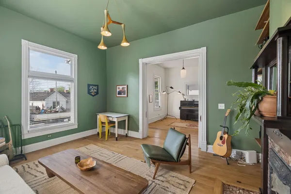 $1,300,000 | 1403 Forest Avenue, Nashville, TN 37206