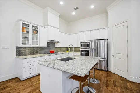 $575,000 | 1512 West 23rd Street, Houston, TX 77008