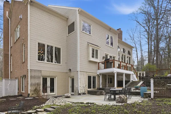 $2,200,000 | 182 River Park Drive, Great Falls, VA 22066