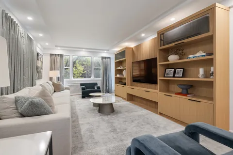 $1,800,000 | 3725 Henry Hudson Parkway West, Unit 3DE | Riverdale