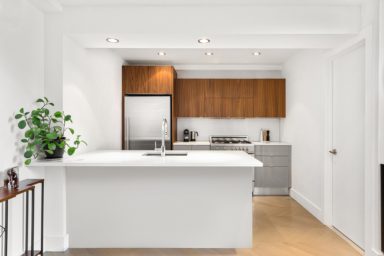 131 West 122nd Street, Unit 4B Manhattan, NY 10027 - Photo 6 of 15