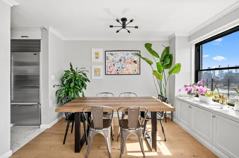 $1,925,000 | 505 East 79th Street, Unit 15K | Upper East Side