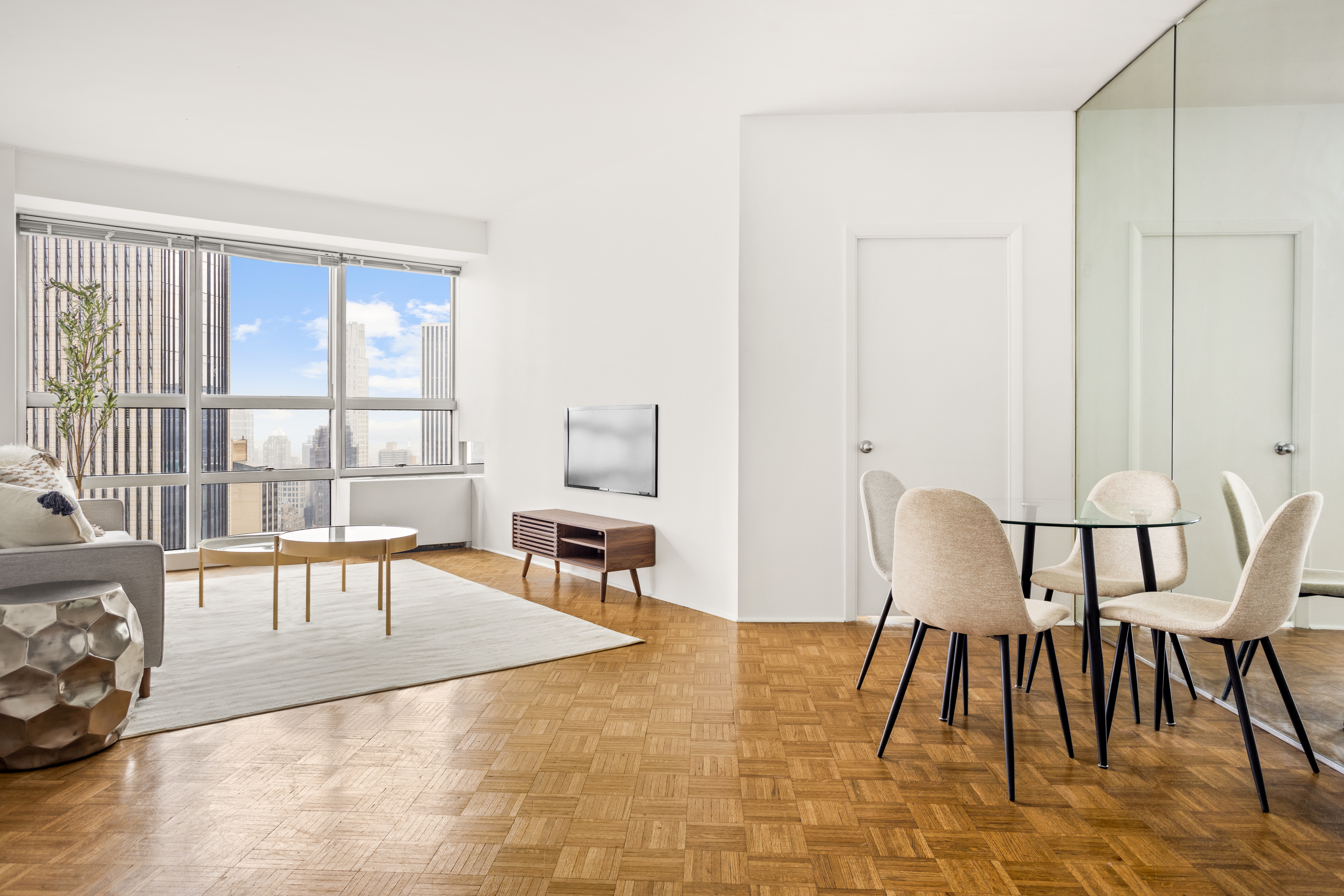 146 West 57th Street, Unit 56C Manhattan, NY 10019 - Photo 2 of 15