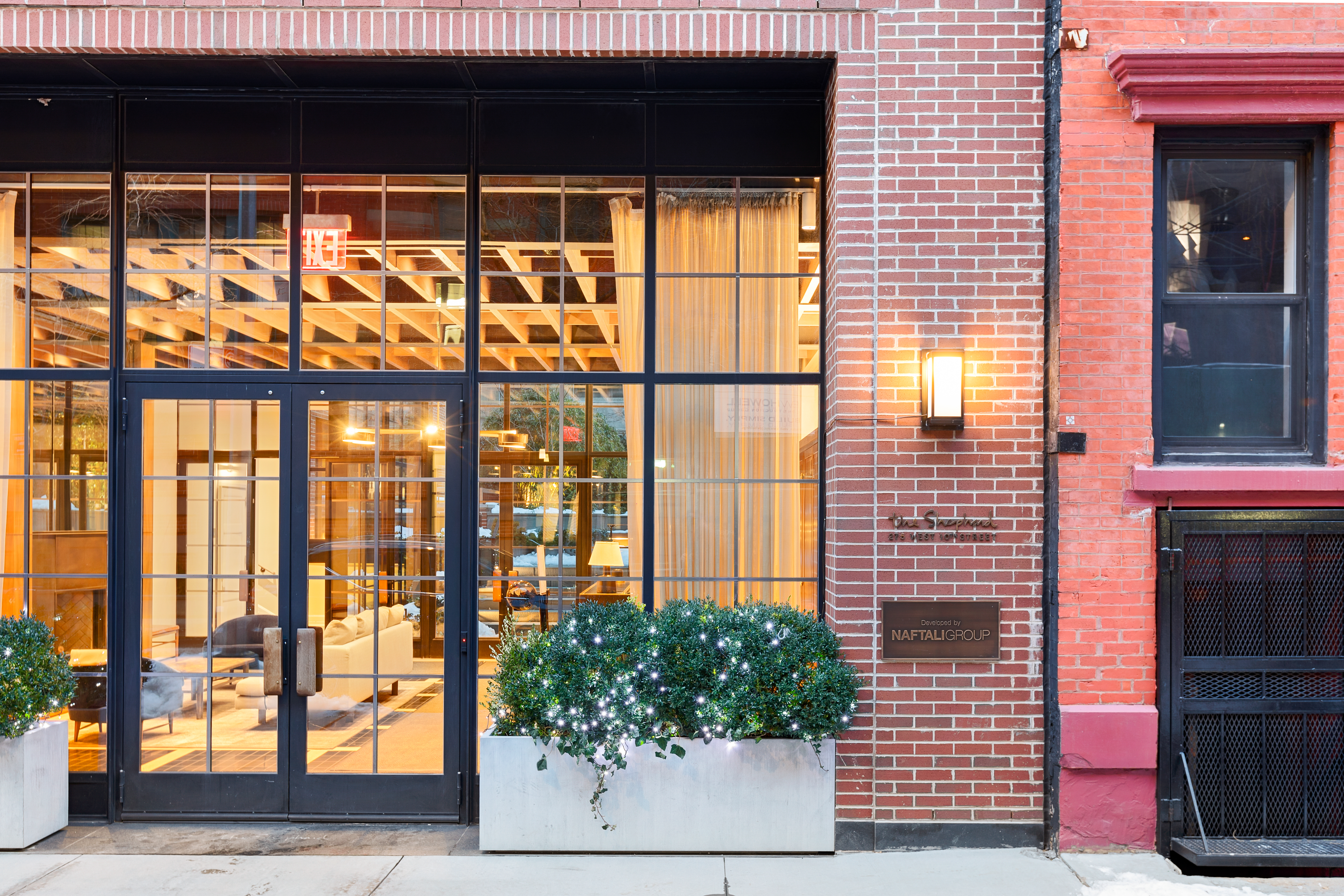 275 West 10th Street, Unit MAIS Manhattan, NY 10014 - Photo 13 of 23