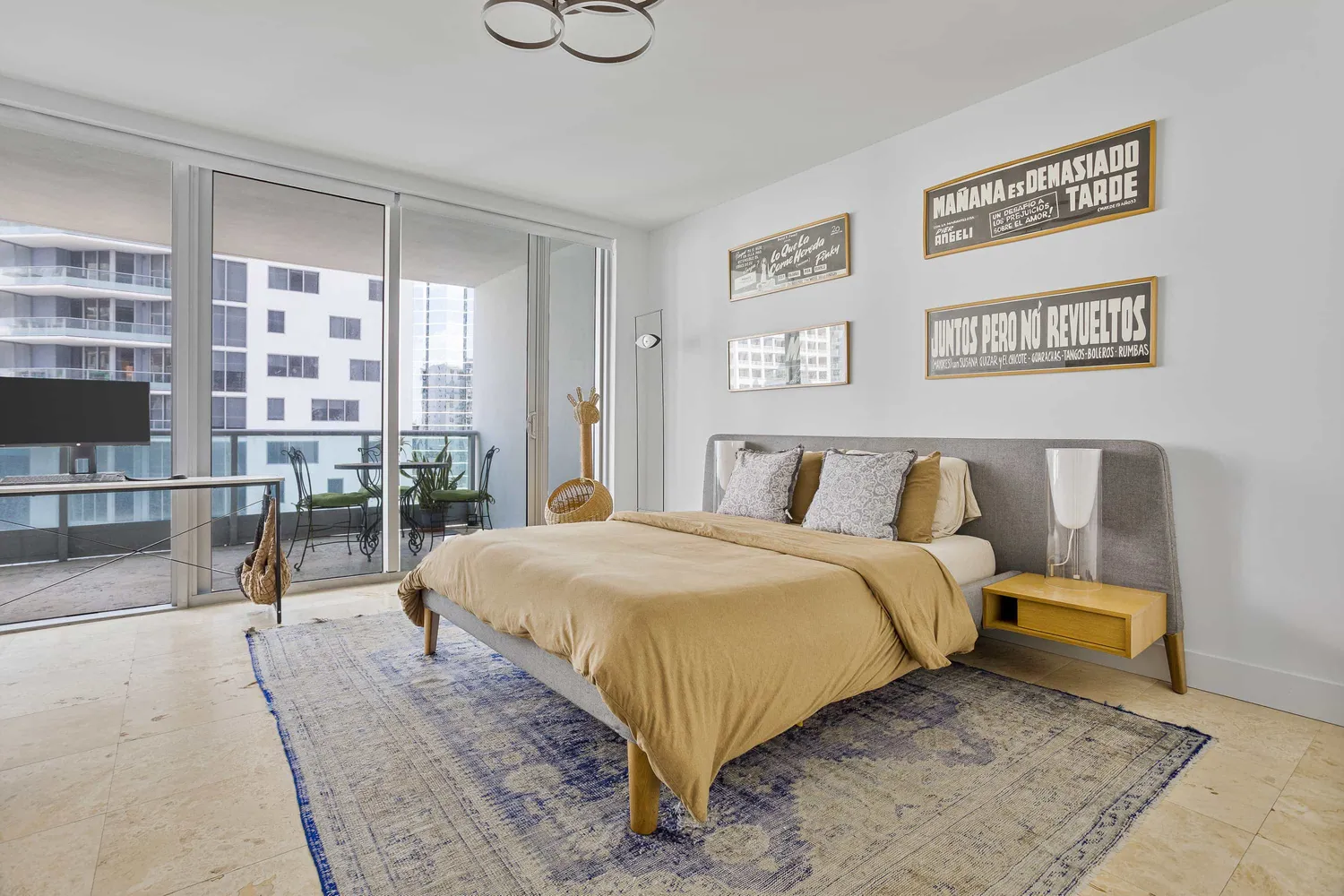 $770,000 | 1331 Brickell Bay Drive, Unit 1606, Miami, FL 33131