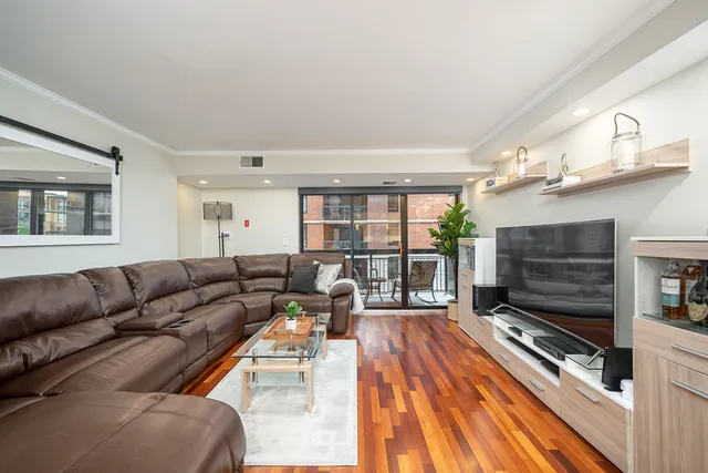$749,000 | 700 1st Street, Unit 4M 4M, Hoboken, NJ 07030