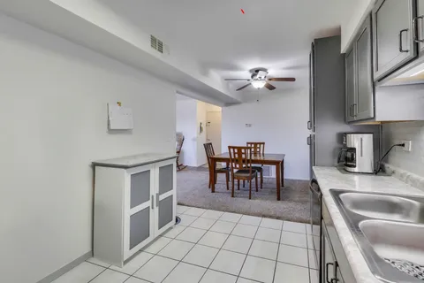 $222,000 | 717 Killarney Court, Unit 2D, Schaumburg, IL 60193