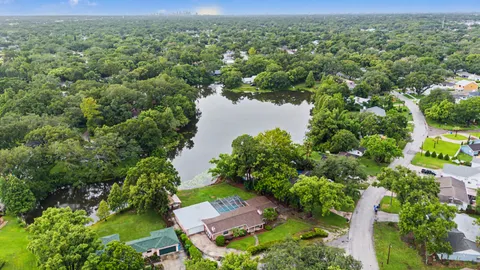 $699,000 | 13117 Forest Hills Drive, Tampa, FL 33612