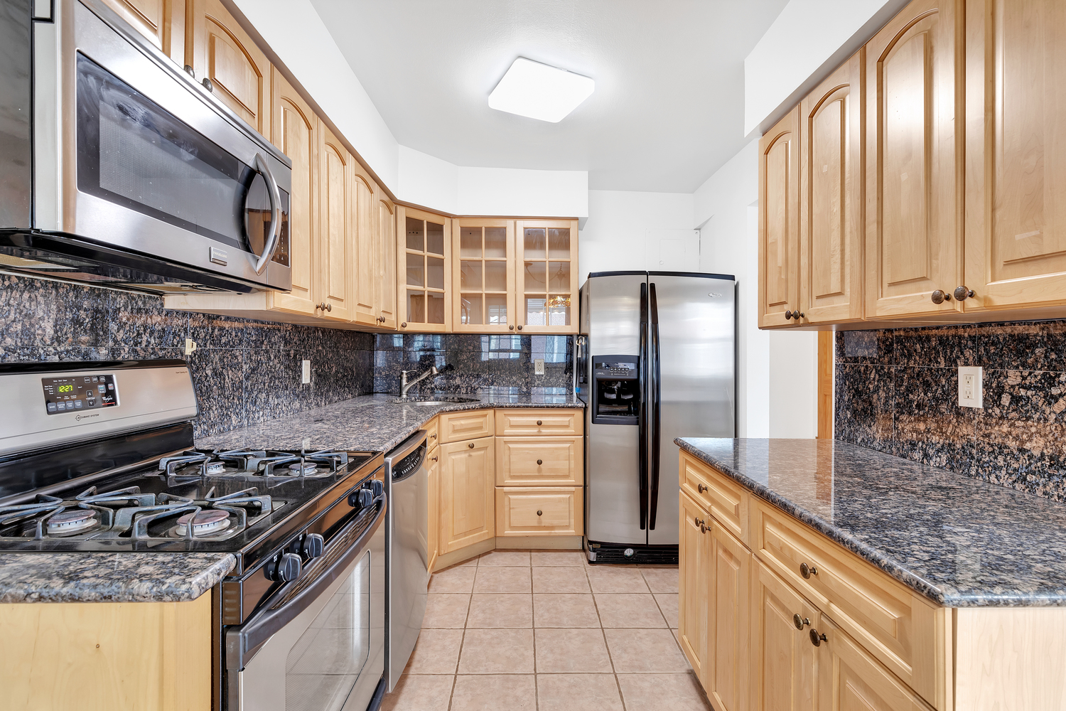 25-19 14th Place Queens, NY 11102 - Photo 5 of 14