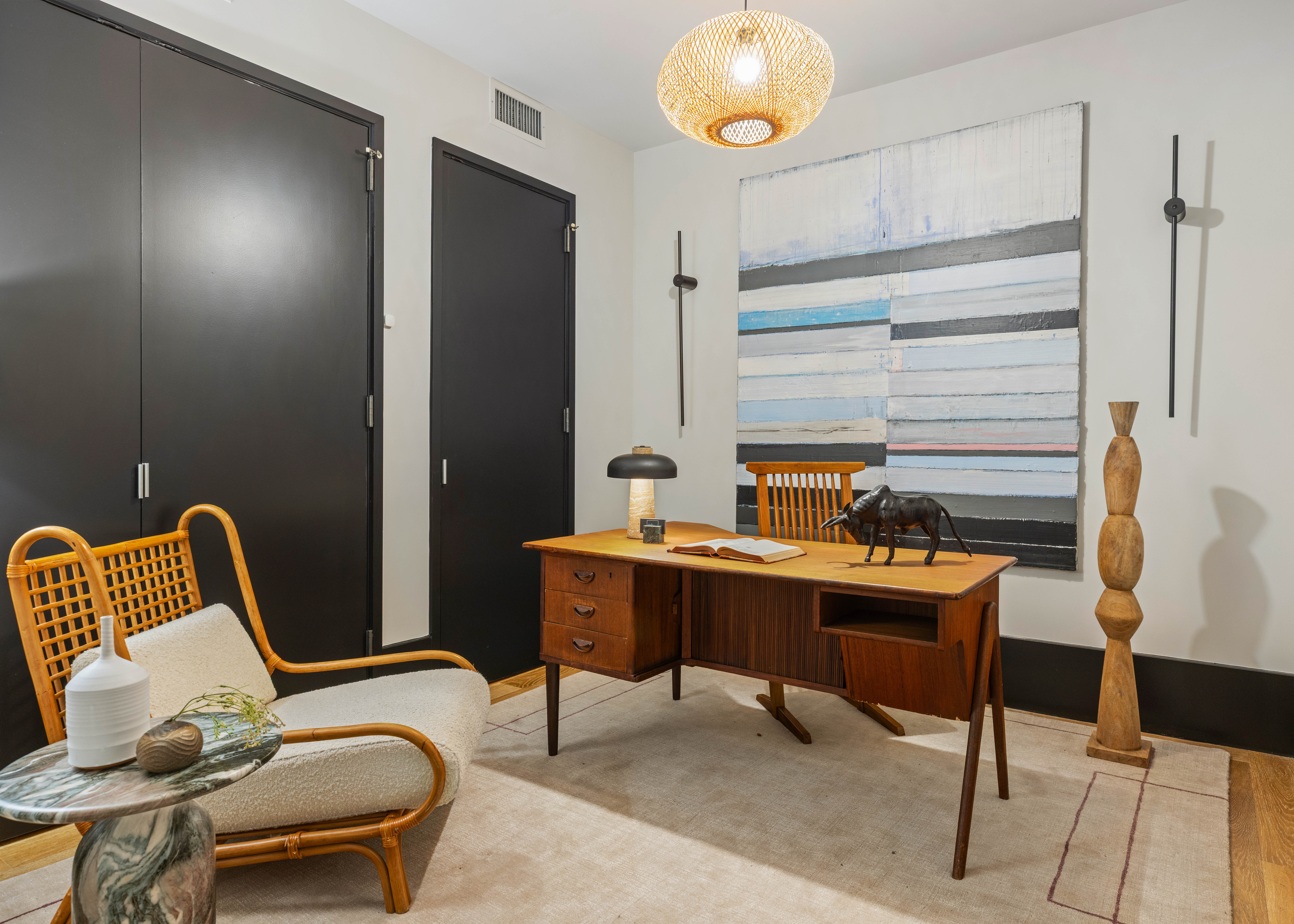 51 Jay Street, Unit 5O Brooklyn, NY 11201 - Photo 9 of 13 a workspace with furniture and window