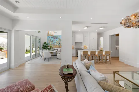 $5,900,000 | 757 Broad Court South, Naples, FL 34102