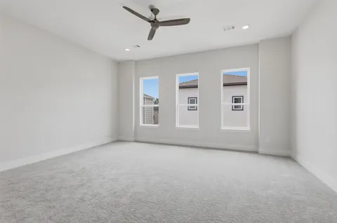 $799,000 | 1525 Caywood Lane, Unit D, Houston, TX 77055