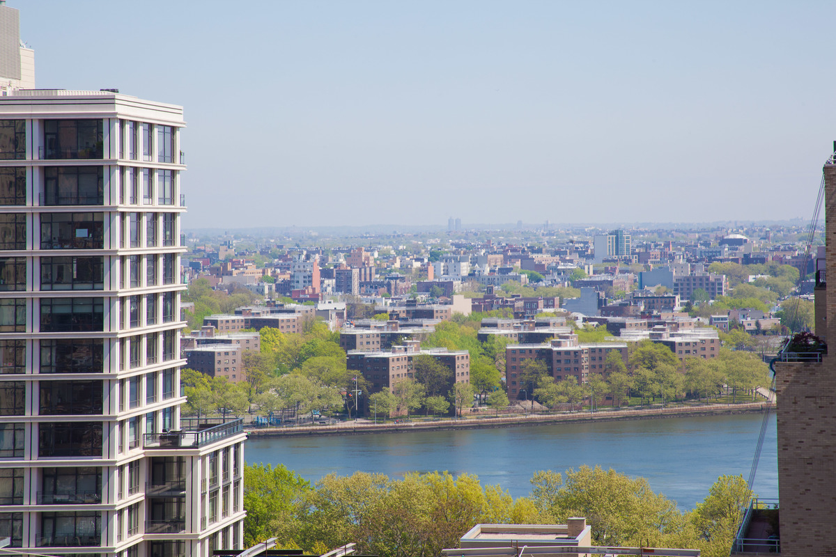 455 East 86th Street, Unit 19D Manhattan, NY 10028 - Photo 5 of 10