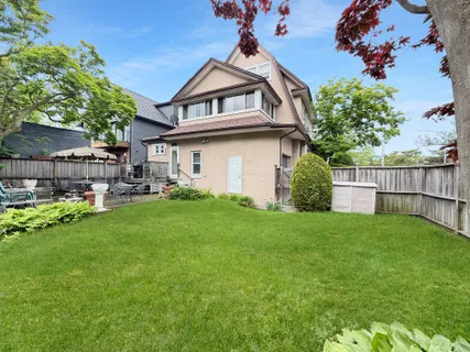 $1,498,000 | 3829 Beach 38th Street | Seagate
