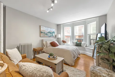 $465,000 | 8 Garrison Street, Unit 205, Boston, MA 02116